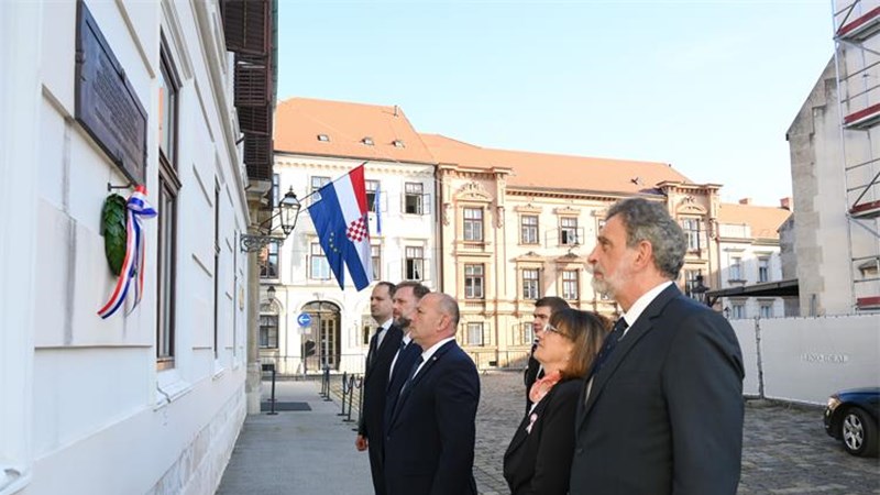 Croatia marks 31st anniversary of JNA shelling of Banski Dvori